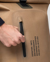 プロジェクト 46-012 防水バックパック